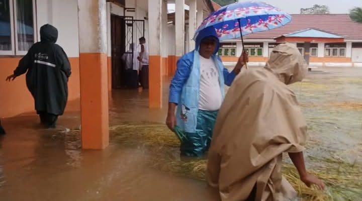 Satu Sekolah SMA di Kepulauan Sula Terendam Banjir, Aktivitas Belajar Terhenti
