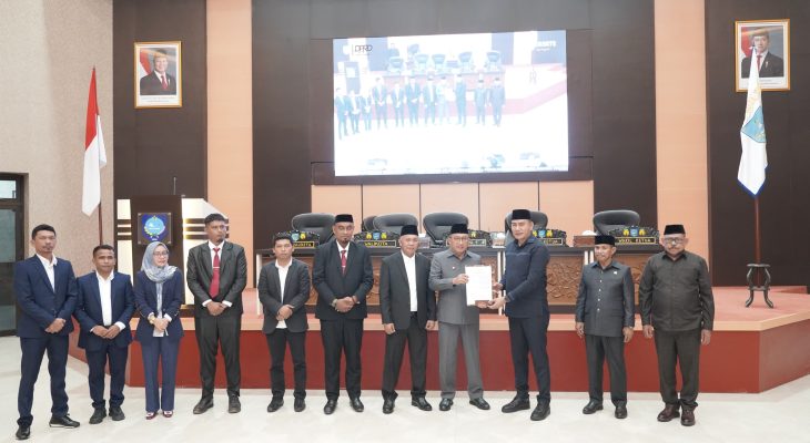 DPRD Umumkan Tauhid-Nasri sebagai Wali Kota dan Wakil Wali Kota Ternate 2025-2030