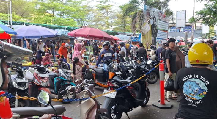 Ramadan Tiba: Pasar di Kota Ternate Ramai 