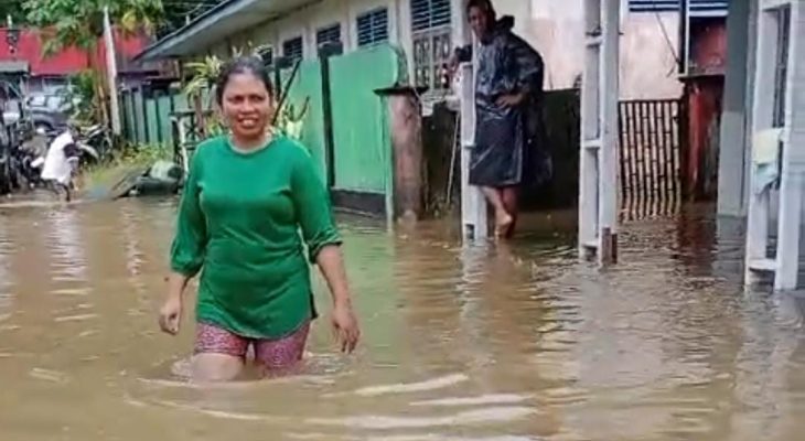 Hujan Deras Guyur Labuha, Halmahera Selatan, Rumah Warga Terendam Banjir 
