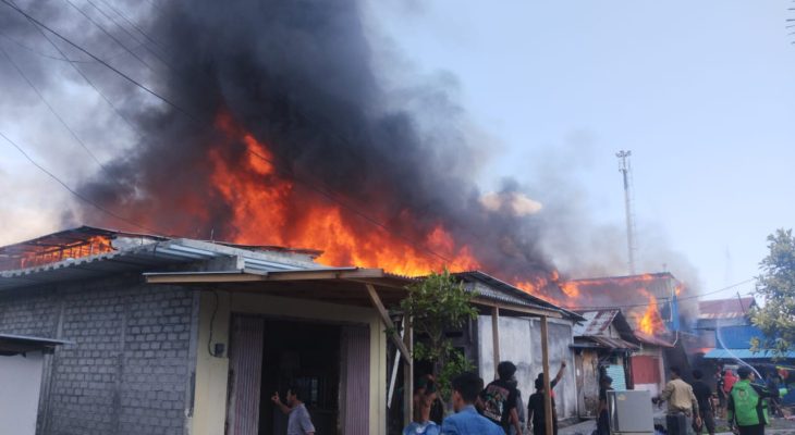 Kebakaran di Kota Baru Ternate, Si Jago Merah Hanguskan Sejumlah Bangunan
