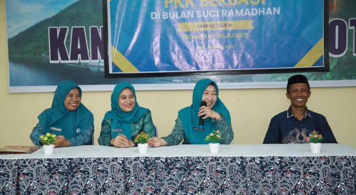 PKK Kota Ternate Berbagi di Kecamatan Pulau Moti