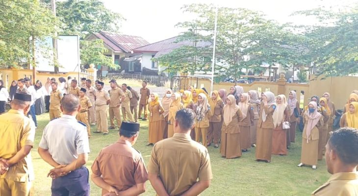 Camat Moti Pimpin Apel Gabungan di Hari Pertama Berkantor Usai Libur Lebaran Idulfitri 1446 H