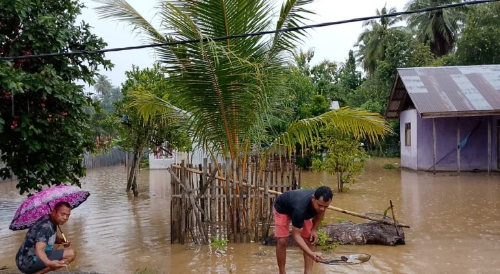 Hujan Deras, Rumah Warga di Kepulauan Sula Terendam Air
