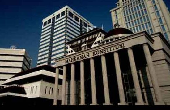 Pilkada Taliabu: Tudingan Pailit Tak Beralasan Hukum, MK Tolak Gugatan Citra-Utu