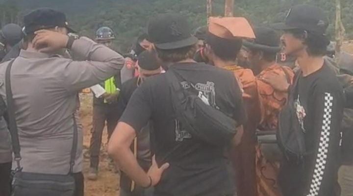 Pemdes Wailukum Kelurkan Suket, Sebut Warga yang Aksi di PT Position Bukan Atas Nama Masyarakat Adat