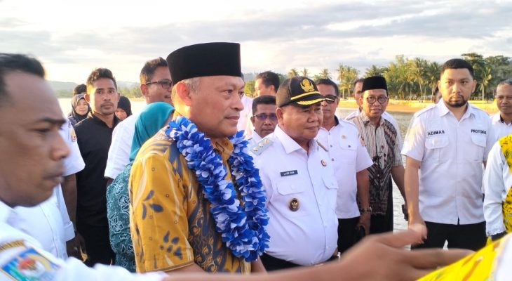 Wagub Malut Kunker di Taliabu untuk Menyaksikan Sertijab Bupati dan Wabup