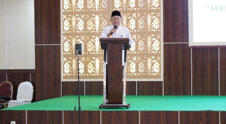 MTs Alkhairaat Ternate Wisudakan 105 Tahfidz, Kakanwil Kemenag Malut: Ilmu dan Nilai Qur’an Sangat Penting