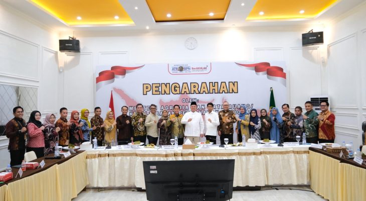 Menteri Nusron Minta Jajaran Kanwil BPN Provinsi Sulawesi Tenggara Percepat Validasi Data Pertanahan dan Tingkatkan Kualitas Layanan