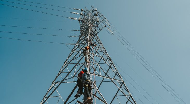 Durasi dan Frekuensi Gangguan Listrik Menurun, PLN Catat Kinerja Operasional Positif sepanjang 2024