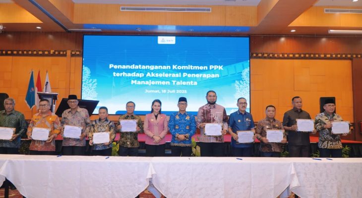 Wali Kota Ternate Hadiri Seminar Nasional Manajemen Talenta dan Tandatangani Komitmen Pejabat Pembina Kepegawaian