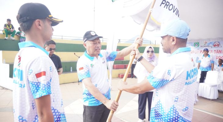 Wagub Maluku Utara Lepas 82 Peserta FORNAS ke NTB, Harap Harumkan Nama Daerah