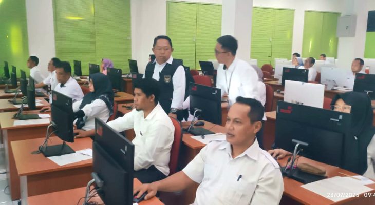 Ratusan Pejabat Eselon III Pemkot Ternate Mulai Jalani Uji Kompetensi