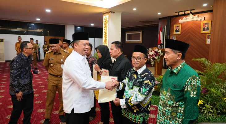 Terima Sertipikat Tanah Wakaf dari Menteri Nusron, Perwakilan NU Lampung Timur Apresiasi Dukungan BPN