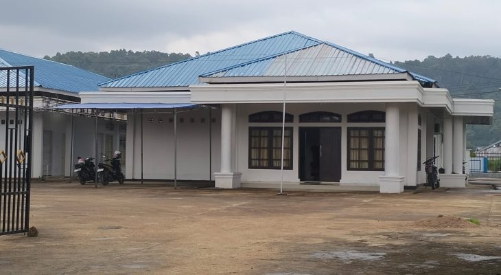 Mantan Wabup Tempati Rumah Dinas, Sekda Taliabu Terpaksa Angkat Kaki