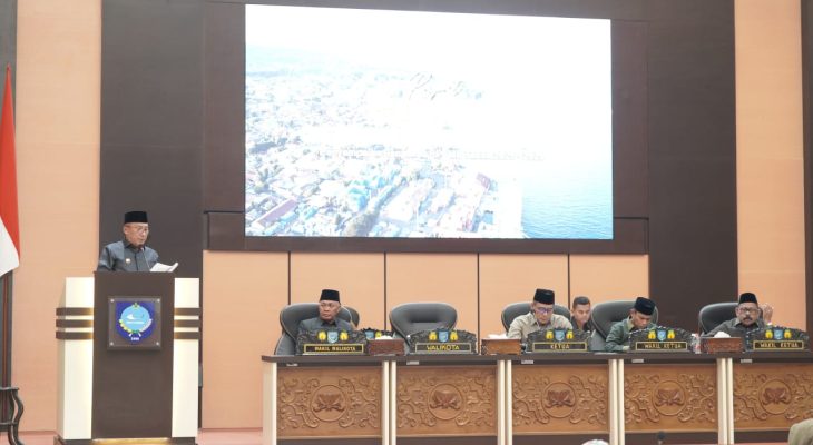 Wali Kota Ternate Sampaikan Ranperda RPJMD 2025-2029 ke DPRD