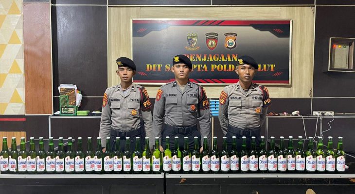 Polda Maluku Utara Sita Minuman Keras Berlebel di KM Permata Bunda