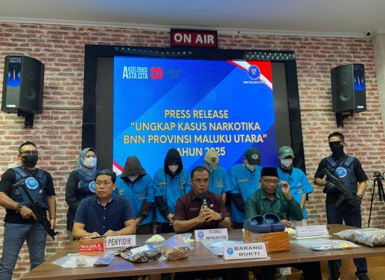 BNNP Maluku Utara Tangkap Residivis Kasus Narkotika, Petugas Temukan 400 gram Ganja