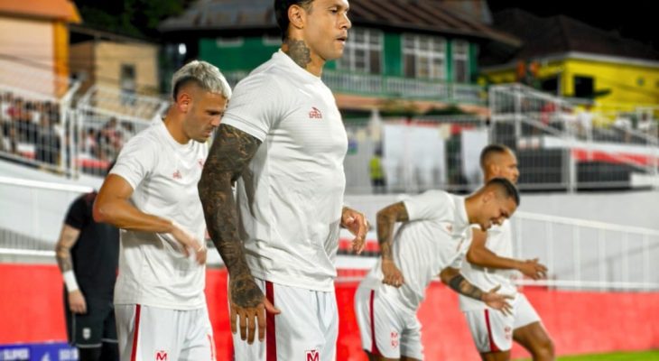 BRI Super League: OPPO Ciptakan Momen Emosional Fans di Laga Malut United vs Bali United