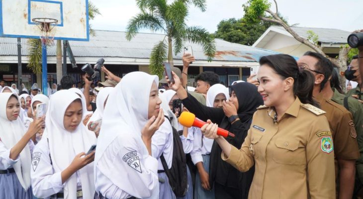 Gubernur Sherly Targetkan 71 Ribu Siswa dan Guru Ikut Cek Kesehatan Gratis