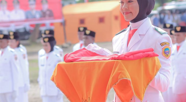 Nurul Ilma, Pembawa Baki Upacara HUT Ke-80 RI di Halmahera Tengah