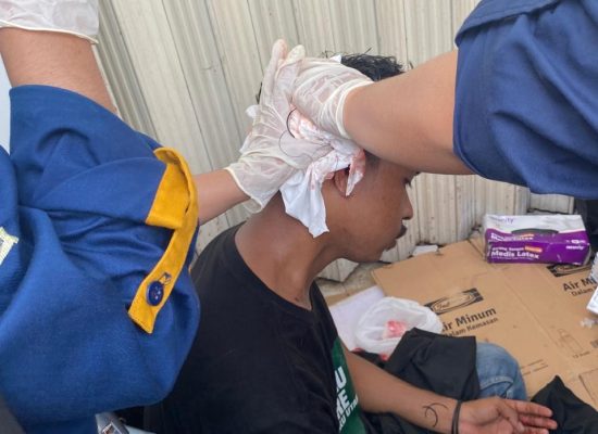 Dua Massa Aksi di Ternate Berlumuran Darah, Diduga Kena Lemparan Batu