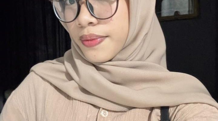 CERPEN: Masihkah Kau Ingat Janji Di Bawah Pohon Kenari?