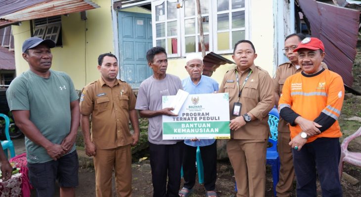 Pemkot dan Baznas Salurkan Bantuan ke Warga Kastela yang Rumahnya Rusak Diterpa Angin