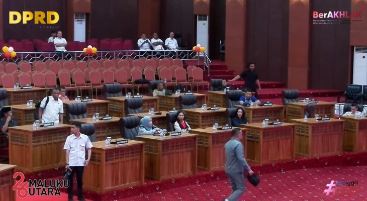 Panas! Pimpinan DPRD Malut Bungkam Suara Anggota di Paripurna, 2 Fraksi Walkout
