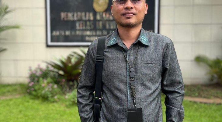 Pendidikan dan Feodalisme: Menjebol Tembok Pengkultusan, Menegakkan Martabat Akal