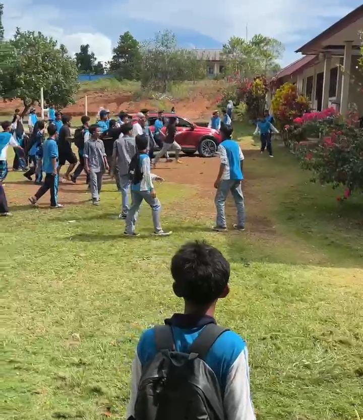 17415c85 e710 4e50 8d4d eb124dde87cc