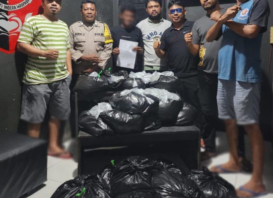 Bawa Ratusan Kantong Miras, Pria 44 Tahun Diamankan Polsek Ternate Utara