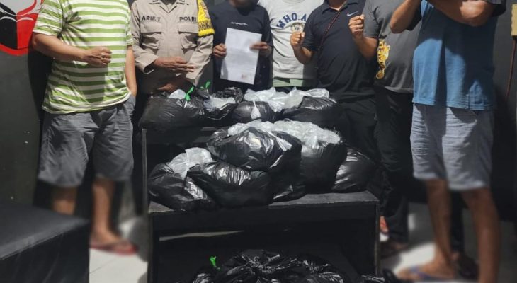 Bawa Ratusan Kantong Miras, Pria 44 Tahun Diamankan Polsek Ternate Utara
