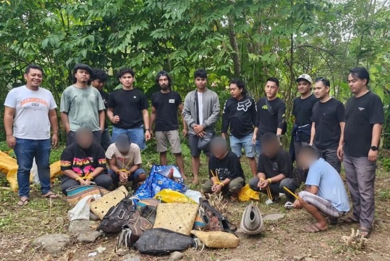 6935e353 735c 416c 8a18 0f19a917e4f3