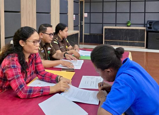 PLN UIP MPA Tuntaskan Pembayaran Kompensasi ROW SUTT 150 kV Manokwari, Akselerasi Pembangunan Infrastruktur Listrik Papua Barat