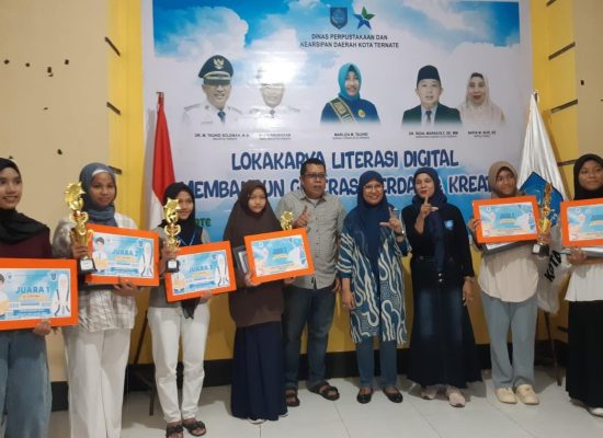 Dispersip Ternate Gelar Lomba Pembuatan Resensi Buku Berbasis Koleksi Perpustakaan, Berikut Juaranya