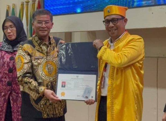 SPIRIT MANDIRI Hantarkan Rus’an Jadi Lulusan Teristimewa PKN Angkatan XXIII di Jawa Barat 