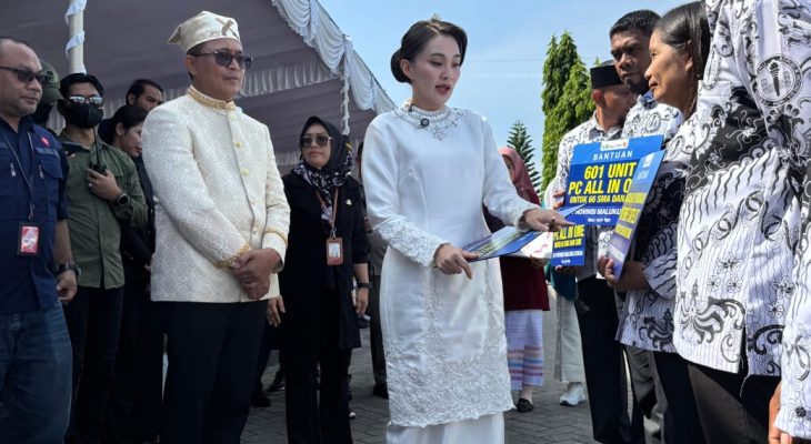 HGN 2025 di Sofifi: Gubernur Sherly Sampaikan Pesan Mendikdasmen ‘Guru Hebat, Indonesia Kuat’