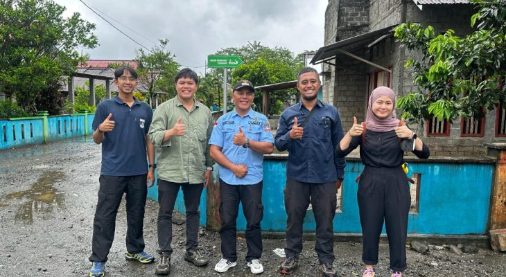 Bersama Komunitas Desa Titigogoli, ITB Gelar Aksi Siaga Tsunami melalui Pemetaan Risiko dan Pemasangan Rambu Evakuasi