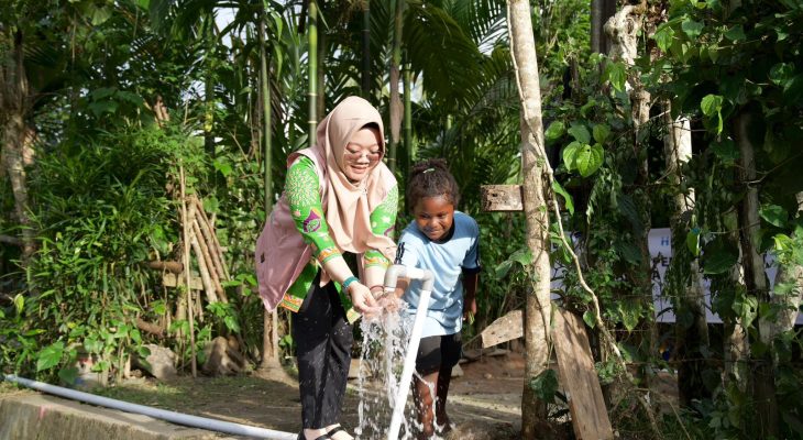 Srikandi PLN UIP MPA Dukung Penguatan Ketahanan Air Bersih Masyarakat Sabron Yaru
