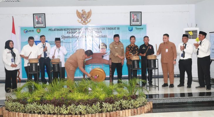 Launching Proper SIAP ABANG, Nyong Umar: Permudah OPD di Kota Ternate dalam Pelaporan Administrasi Pembangunan