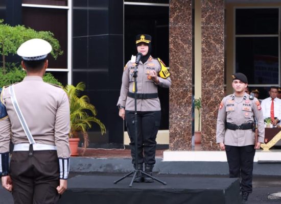 Pimpin Apel Operasi Zebra 2025, Kapolres Ternate Tegaskan Penegakan Hukum Langkah Terakhir dalam Operasi