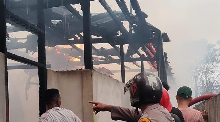 Kebakaran di Weda, Polisi Perkirakan Kerugian Capai 1 Miliar