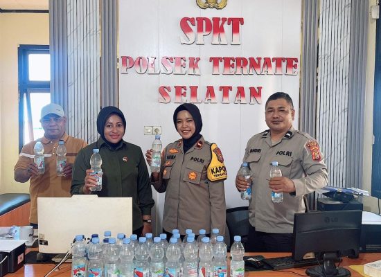 Polsek Ternate Selatan Sita 57 Botol Cap Tikus Tanpa Pemilik