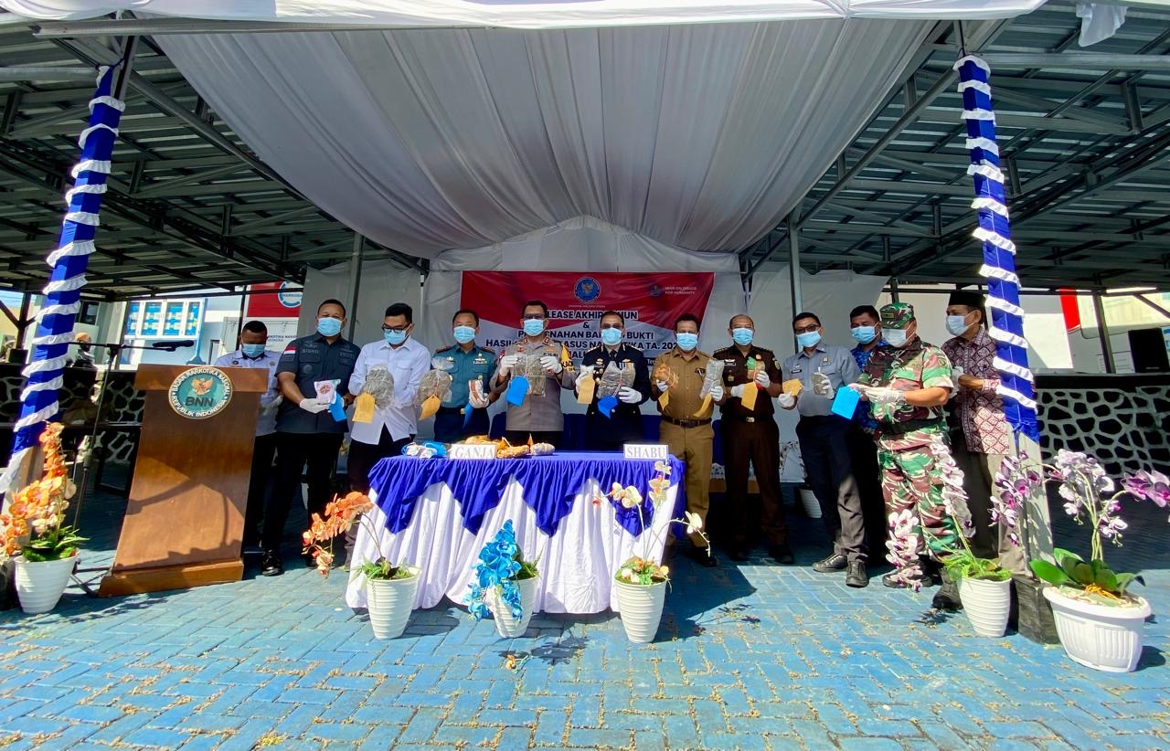 9c16abb0 09ac 4576 9e65 f8a8a3fdccf0