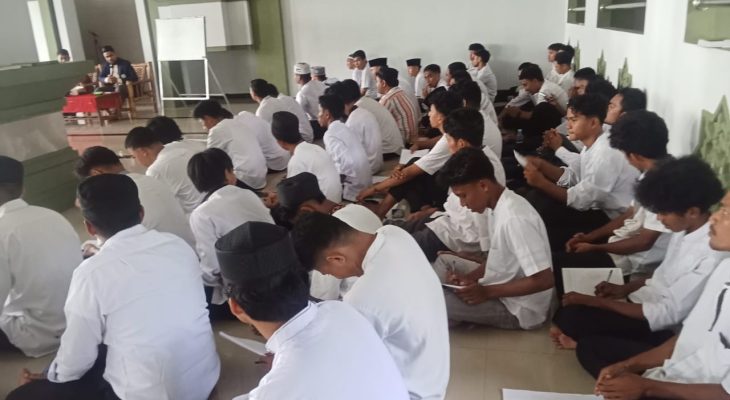 Mahasiswa Baru UMMU Ikut Baitul Arqam, Ustadz Hindra: Ini Bagian dari Sistem Perkuliahan
