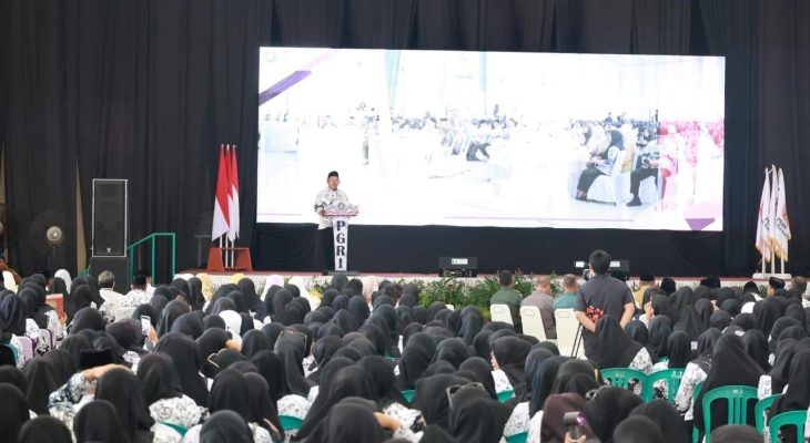 Puncak HUT PGRI ke-80 di Kota Ternate, Rizal: Ini Momentum untuk Meneguhkan Semangat Juang Para Pendiri