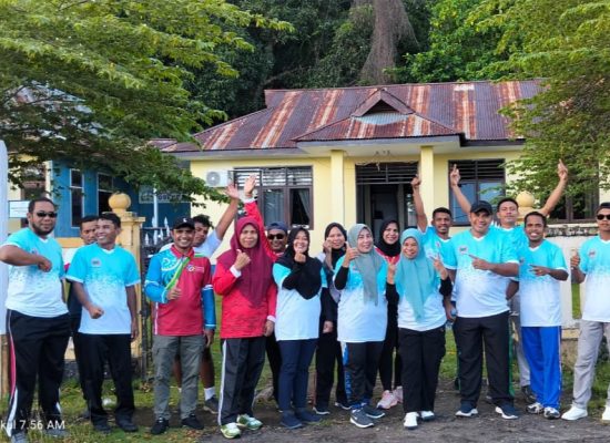 Sambut HAJAT ke 775, Pemerintah Kecamatan Moti Gelar Jalan Sehat 