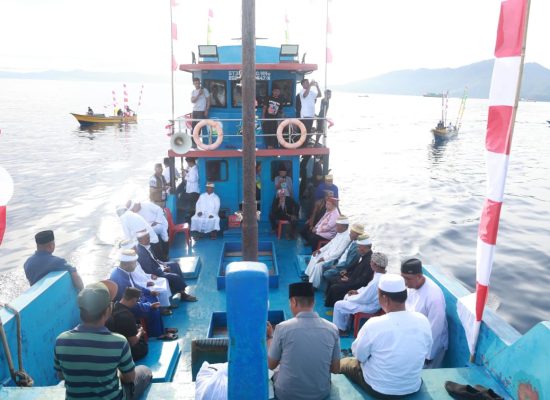 Pemkot Ternate dan Kesultanan Gelar Ritual Kololi Kie dan Doa dalam Rangka Perayaan HAJAT ke-775