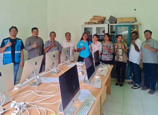 PLN UIP MPA Tingkatkan Akses dan Kualitas Pembelajaran Digital di Halmahera Utara Melalui Program TJSL